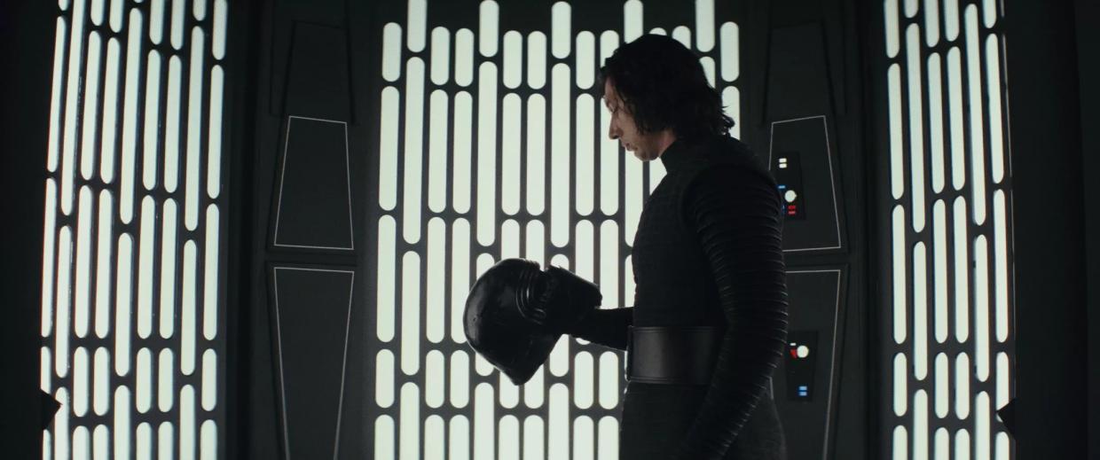 <i>The Last Jedi</i> Is the Most Entertaining <i>Star Wars</i> Movie in Many a Moon