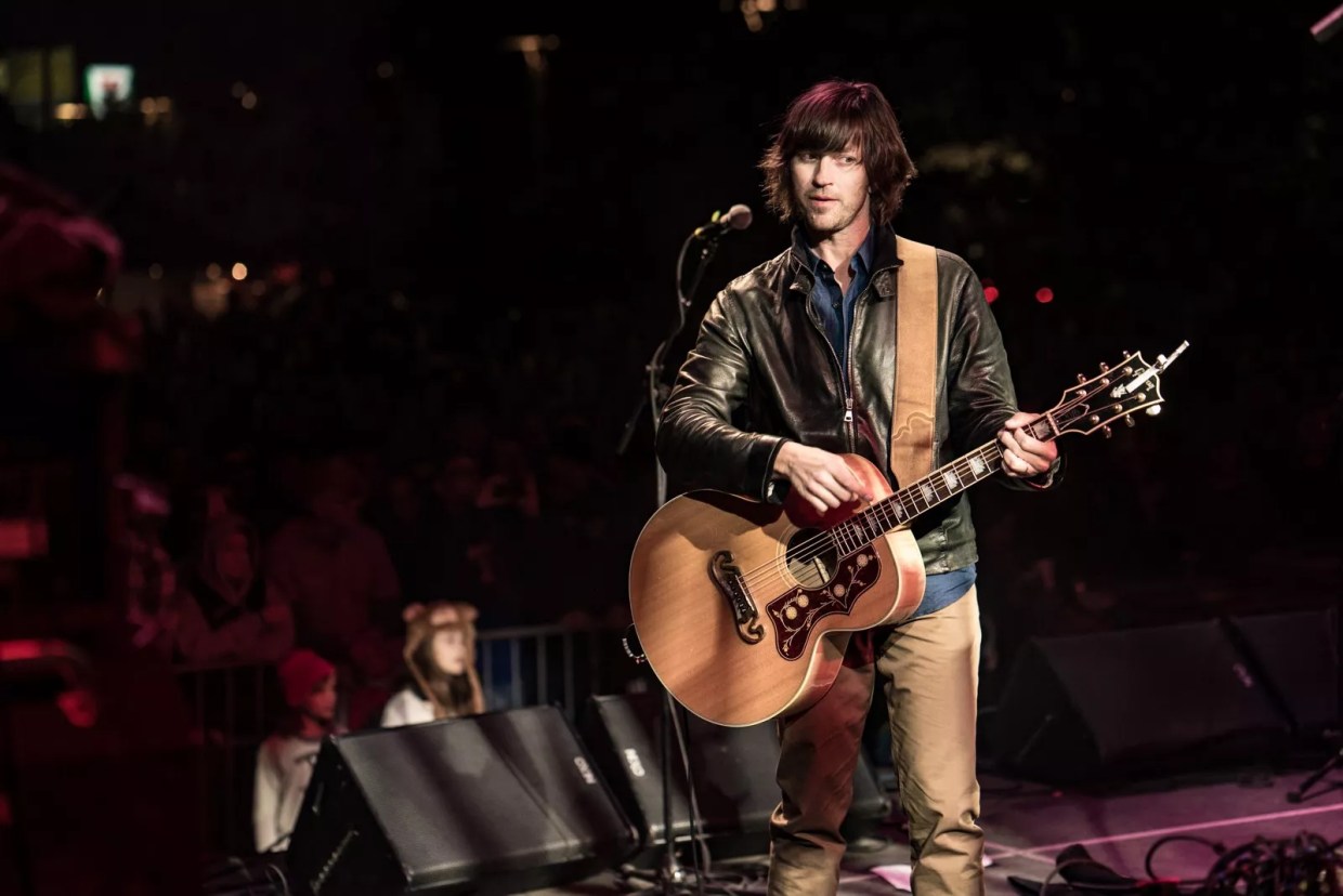 5 Negative <i>Pitchfork</i> Reviews of North Texas Artists That Missed Mark
