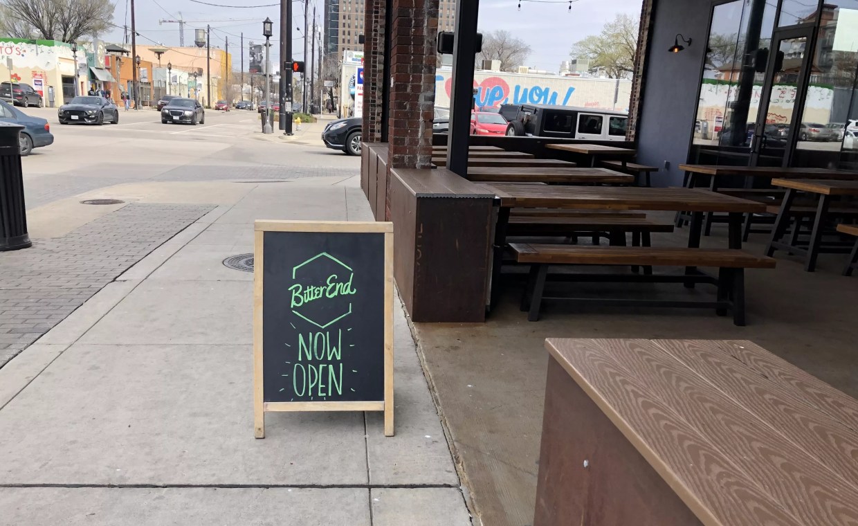 Deep Ellum’s Latest Brunch Spot Is an Oyster Bar in the Old IdleRye Space