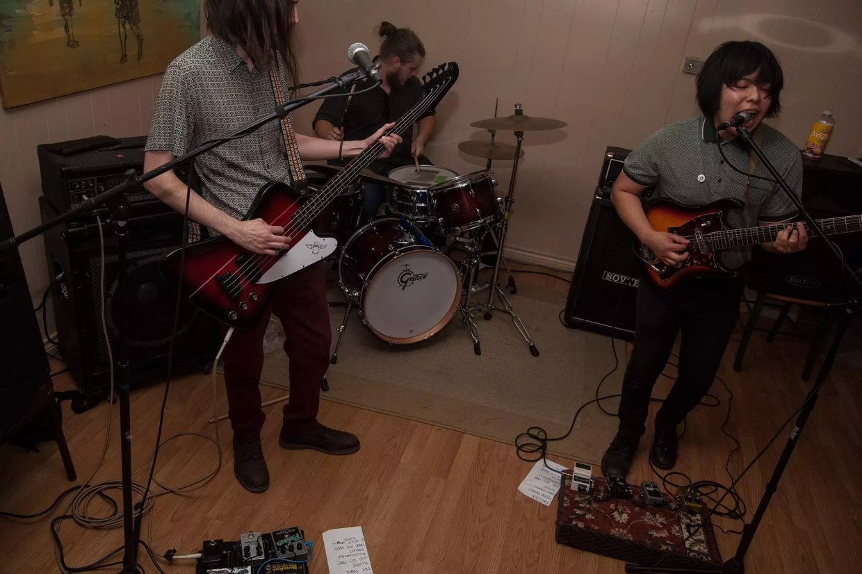 If You Listen to Thyroids’ <i>Gelatinous Happiness</i> in Your Car, You Will Floor It