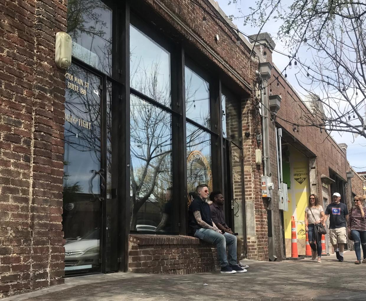 Deep Ellum: Is a Man Ever Justified Pounding a Woman with His Fists?
