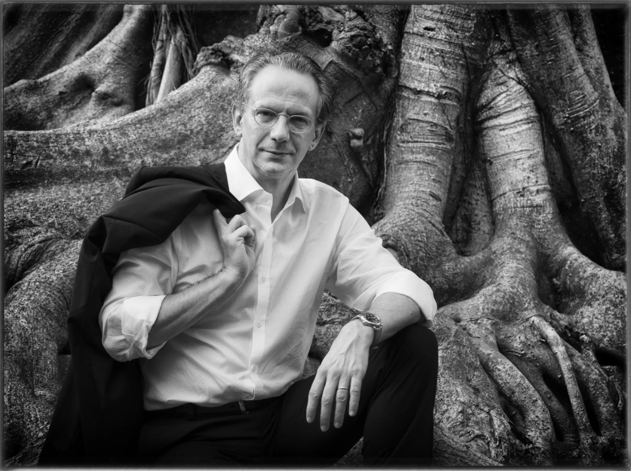 Dallas Symphony’s New Conductor Introduces Himself With Thrilling Debut