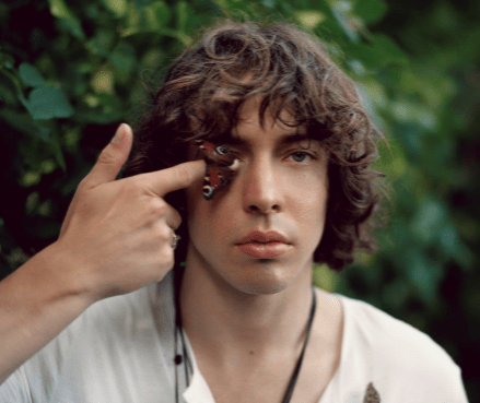 British Blues-Rock Singer Barns Courtney Talks Depression, Dark Times and Devotion