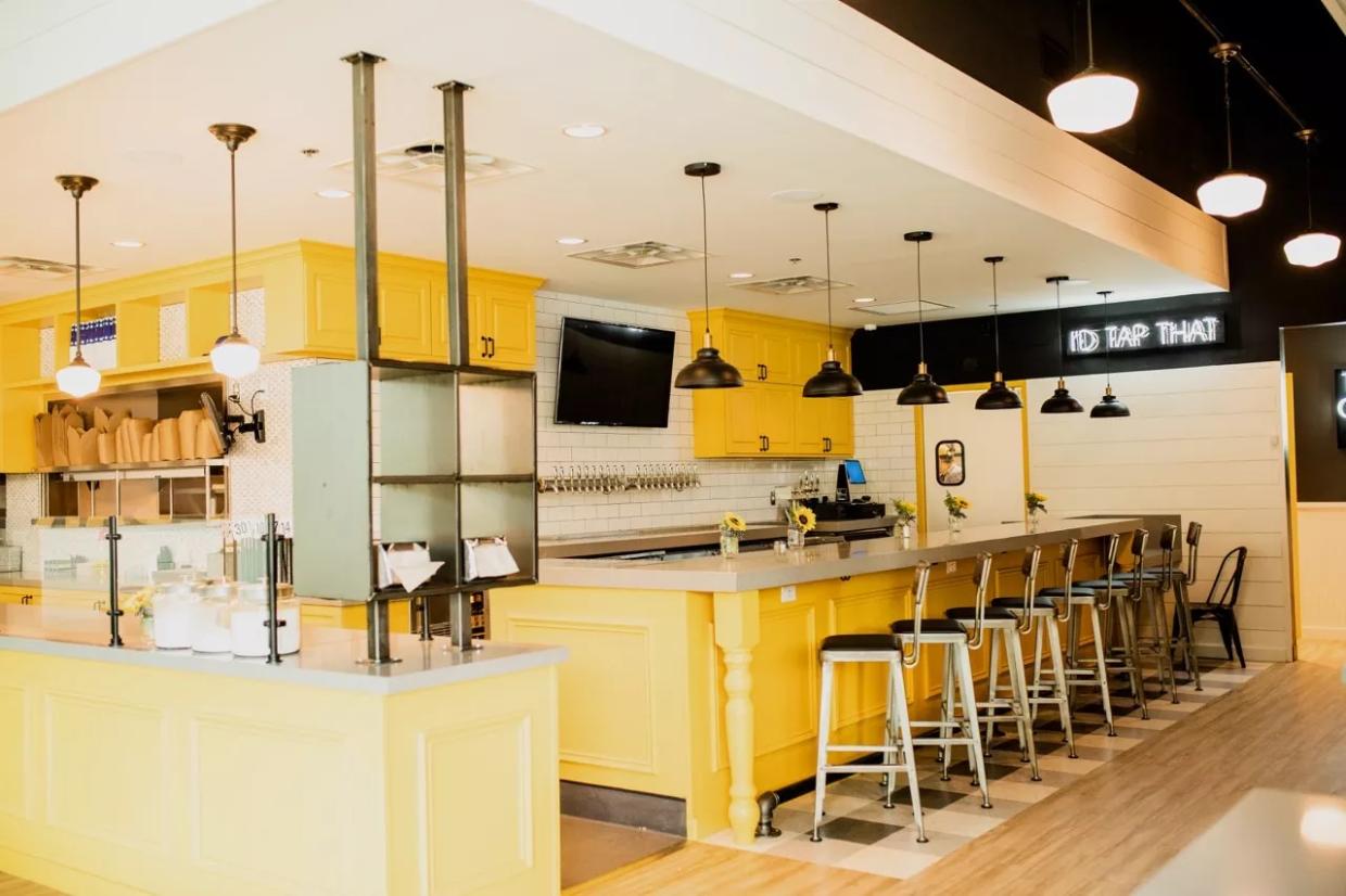 The Biscuit Bar Brings Biscuit Sandwiches and Cereal Cocktails to Highland Park