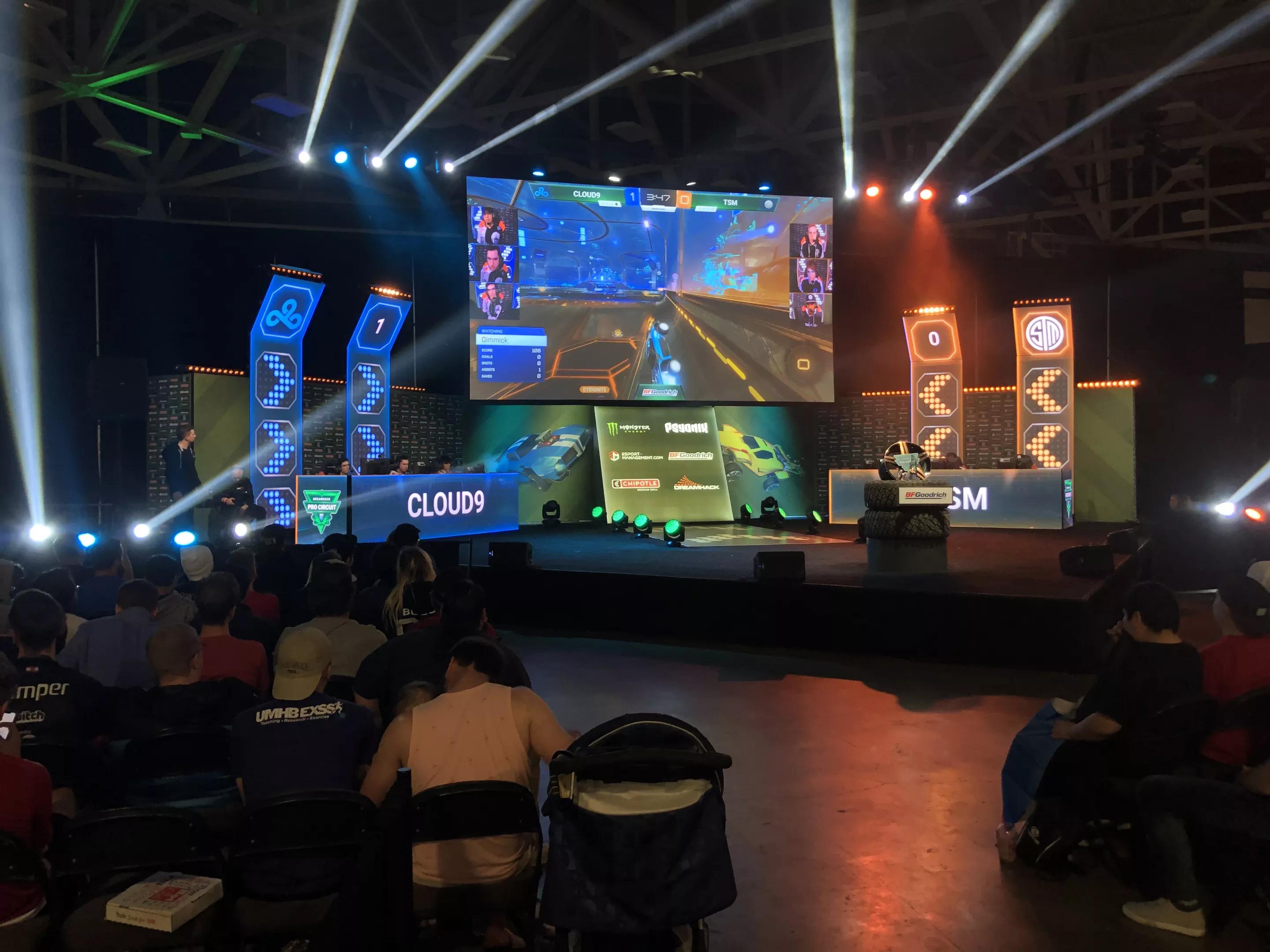 Two pro-esports teams face off in a round of <i>Rocket League</i> during the 2019 Dreamhack tournament at the Kay Bailey Hutchison Convention Center.