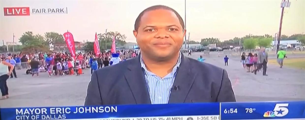 Mayor Eric Johnson Plays Dodgeball on State Troopers in South Dallas