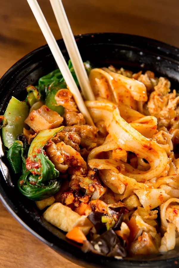 Xi’an Yummy Foods Brings Cumin Lamb and Hand-Pulled Noodles to a Plano Food Court