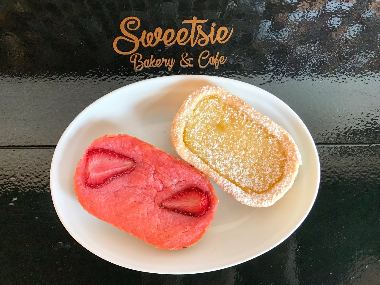 Sweetsie Bakery and Café Has a Cheap Meal in an Egg Roll
