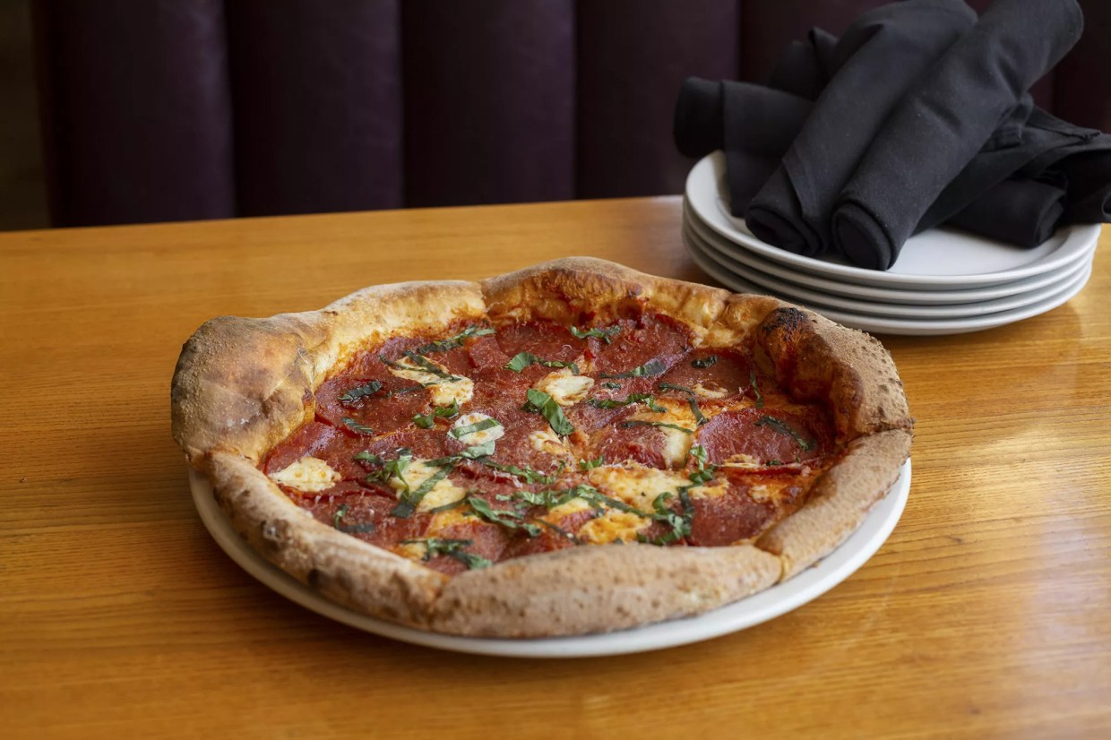 Fireside Pies to Open Near Lake Highlands in October