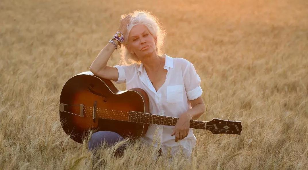 Dixie Chicks Co-Founder Robin Macy Will Return to Poor David’s Pub, Where It All Started