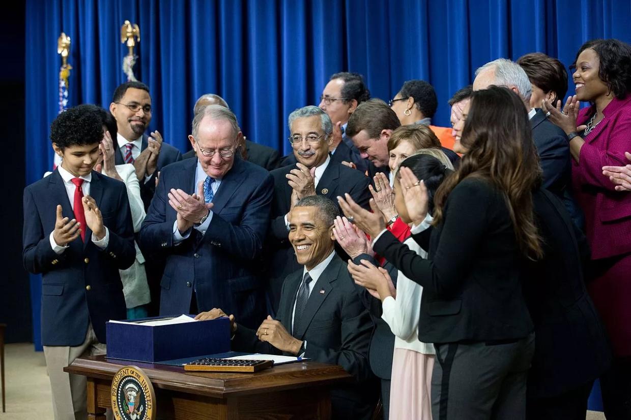 Charter School Question Cracks the Political Prism, Here and Nationally