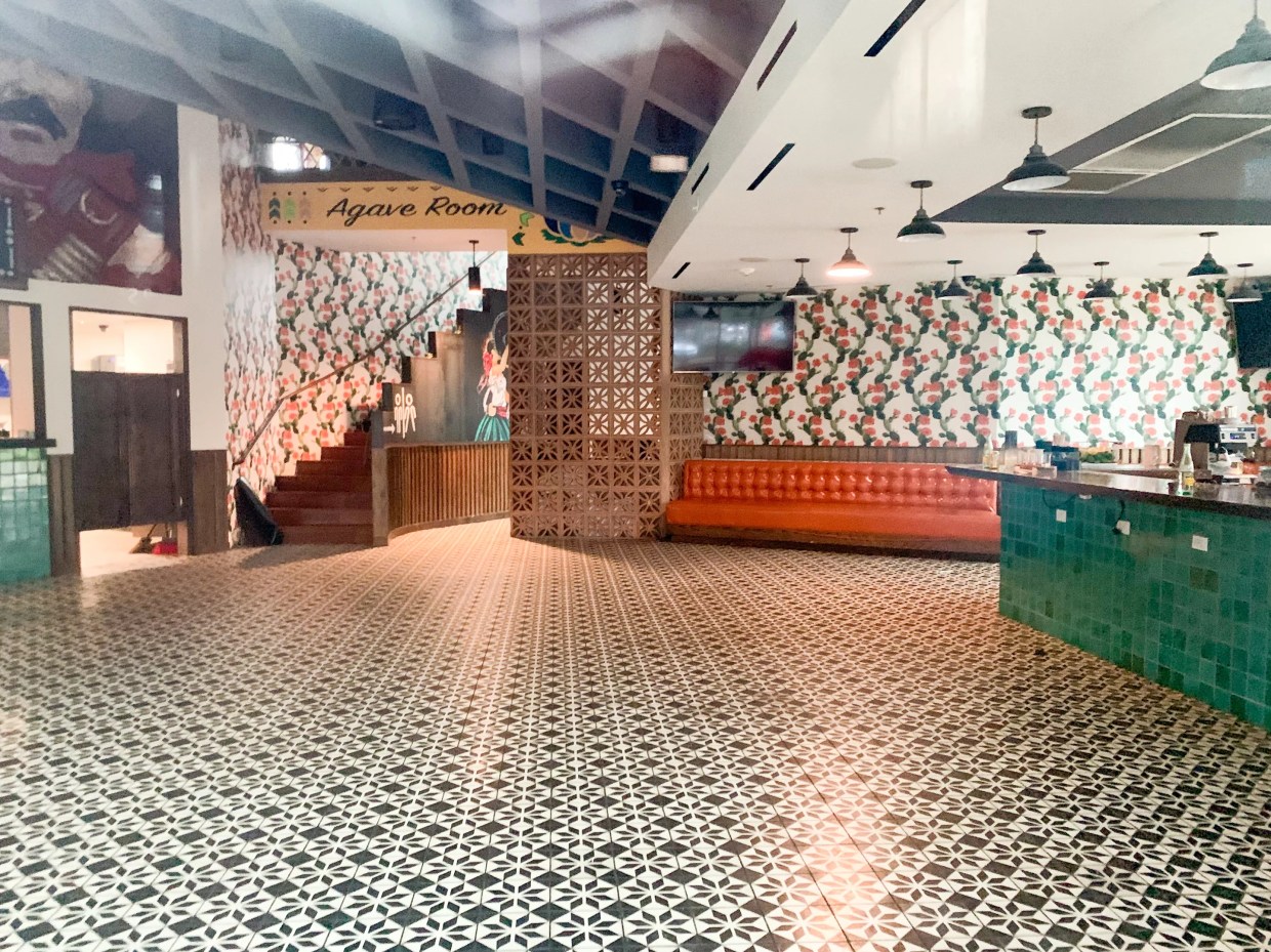 El Bolero on Fitzhugh Has Cleared Out and Closed