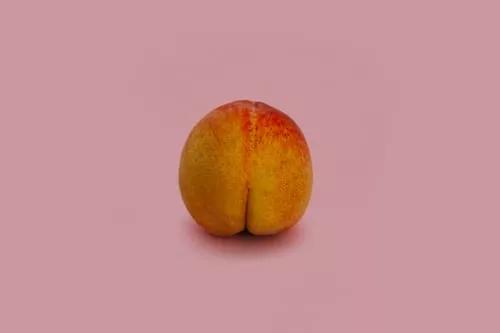 We tried an influencer’s twerk workshop, and now our glute muscles are activated