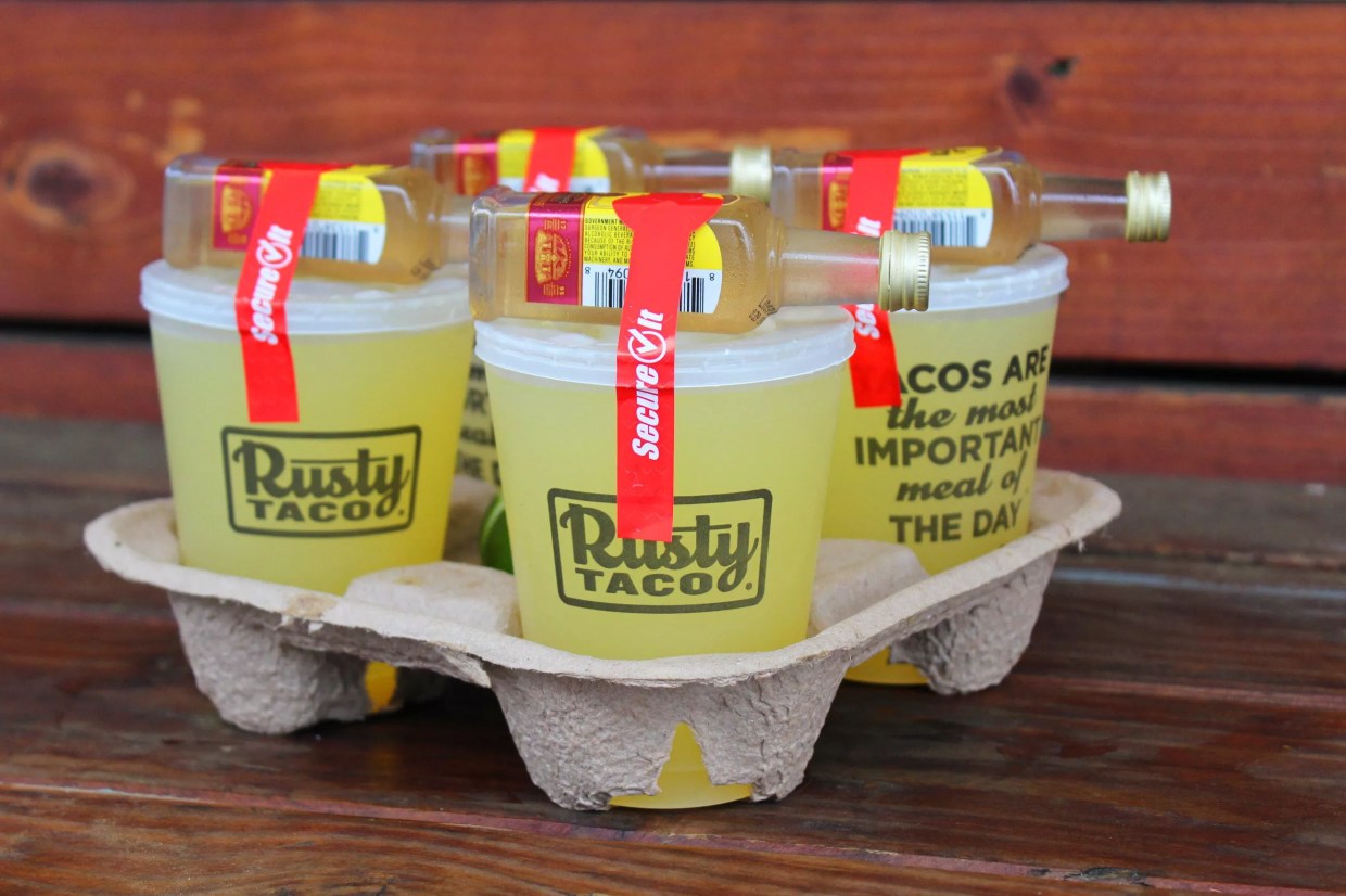 Bills Keeping Cocktails To-Go from Texas Restaurants Winning Broad Support