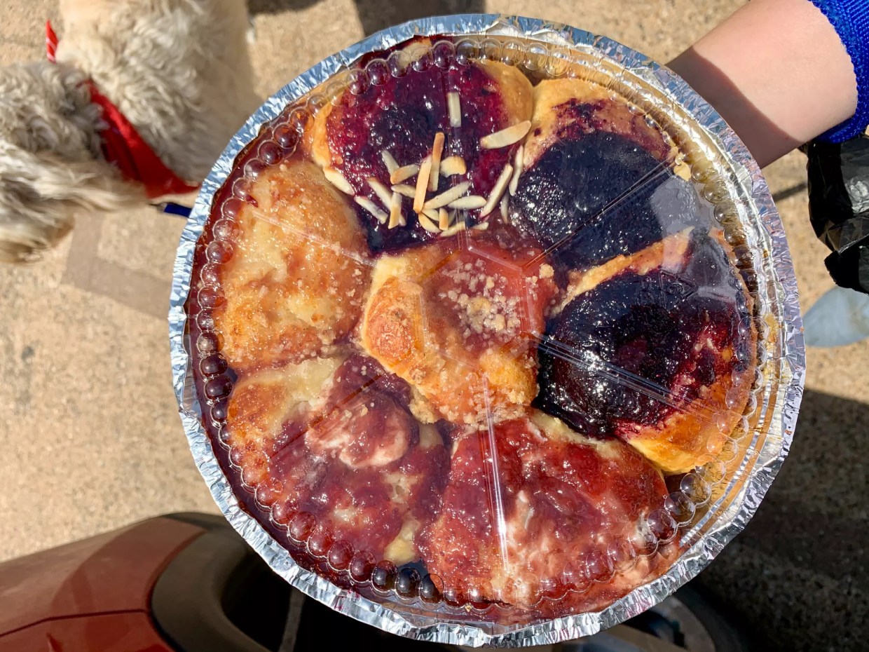 This Weekend: An Online Cooking Course, a Virtual Brewery Tour and Panfuls of Kolabasnek