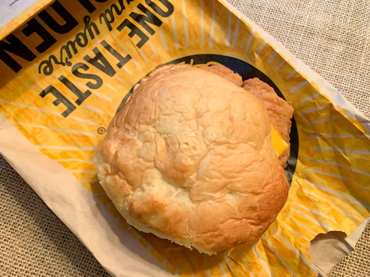 Another Fried Chicken Sandwich: A Review of Golden Chick’s Go at the Trend