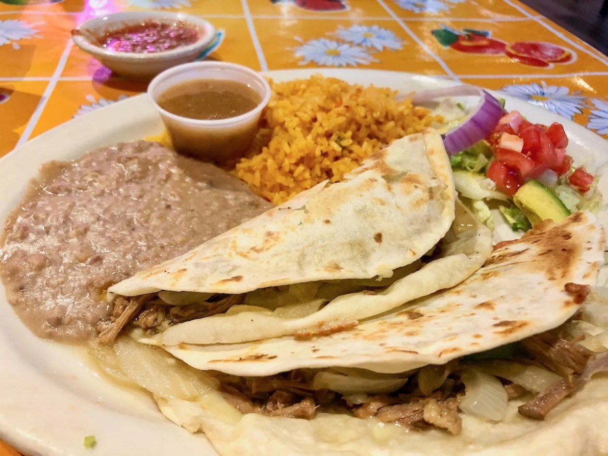 First Look: Mia’s Tex-Mex Moves into its New Home