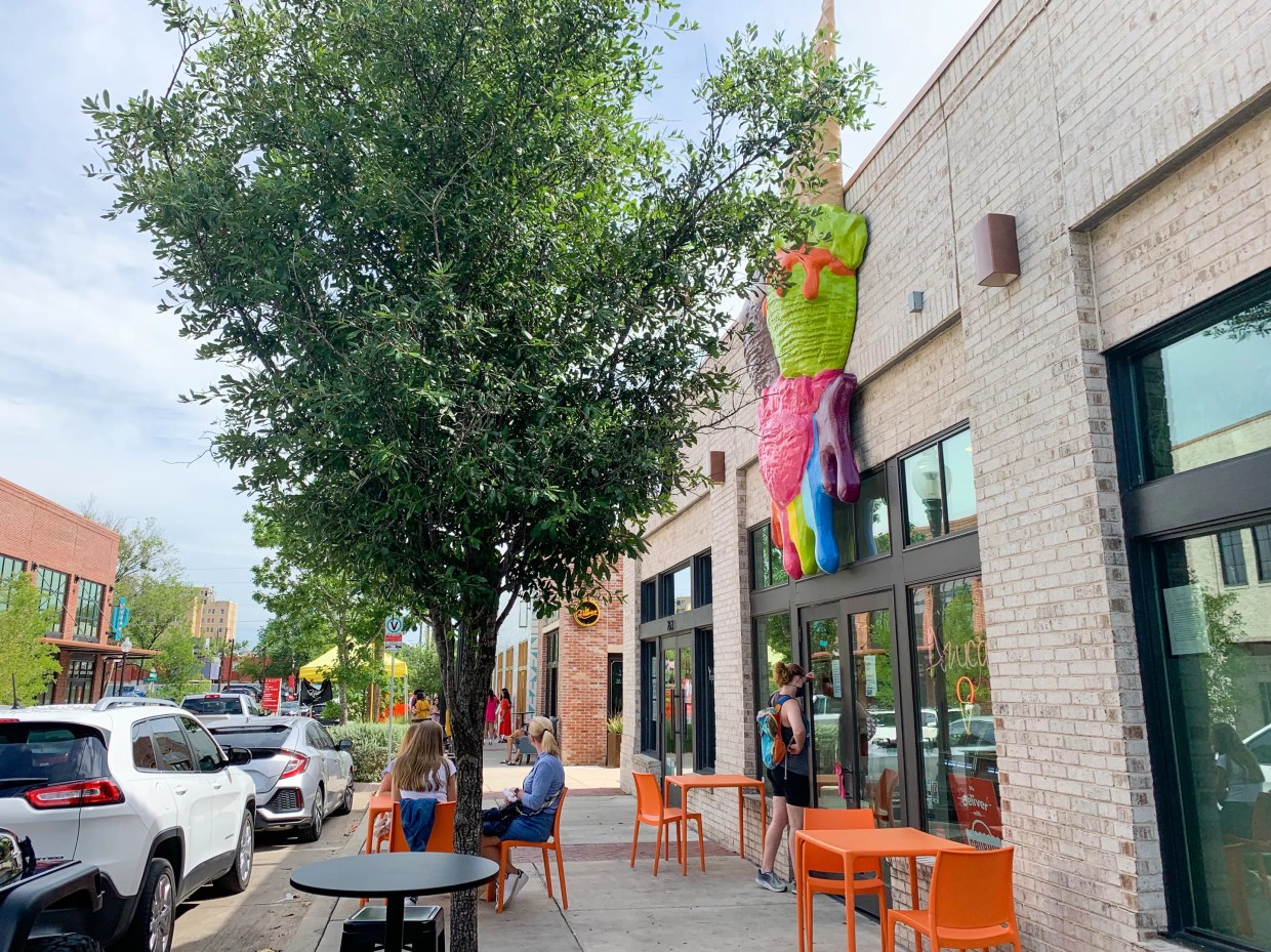 Amid Coronavirus, Save a Little Time for Azúcar’s Sweetness