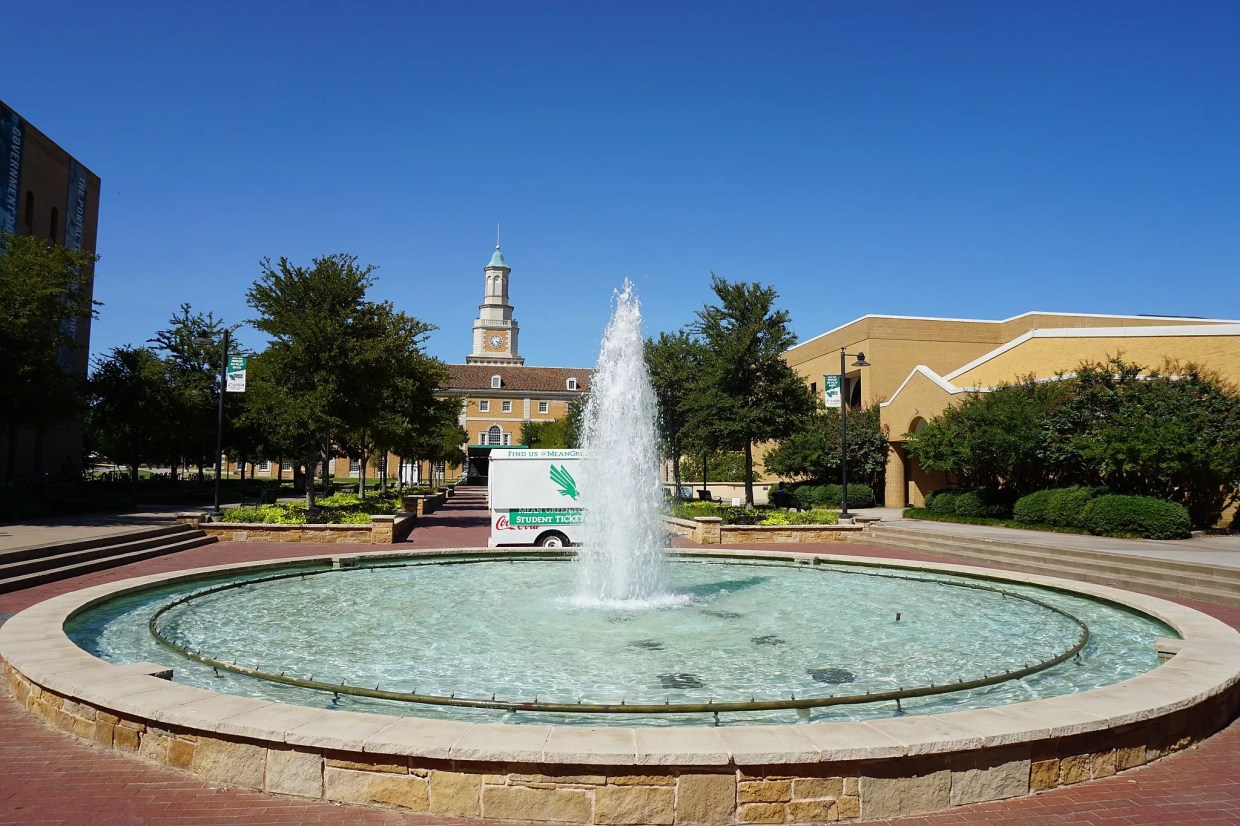 With Fall Semester Approaching, University Faculty and Staff Worry About COVID-19 Outbreaks