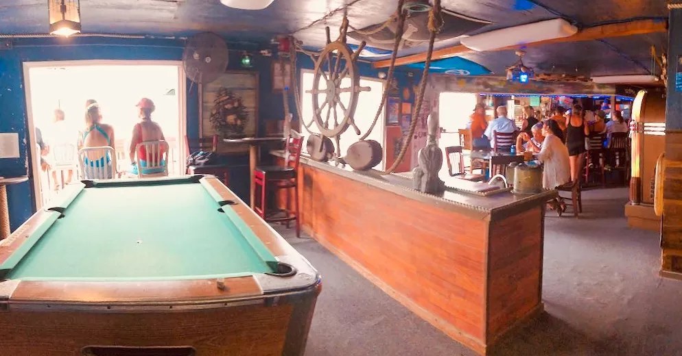 Yelp Report Correlates Reopening of Restaurants to Rising COVID-19 Cases