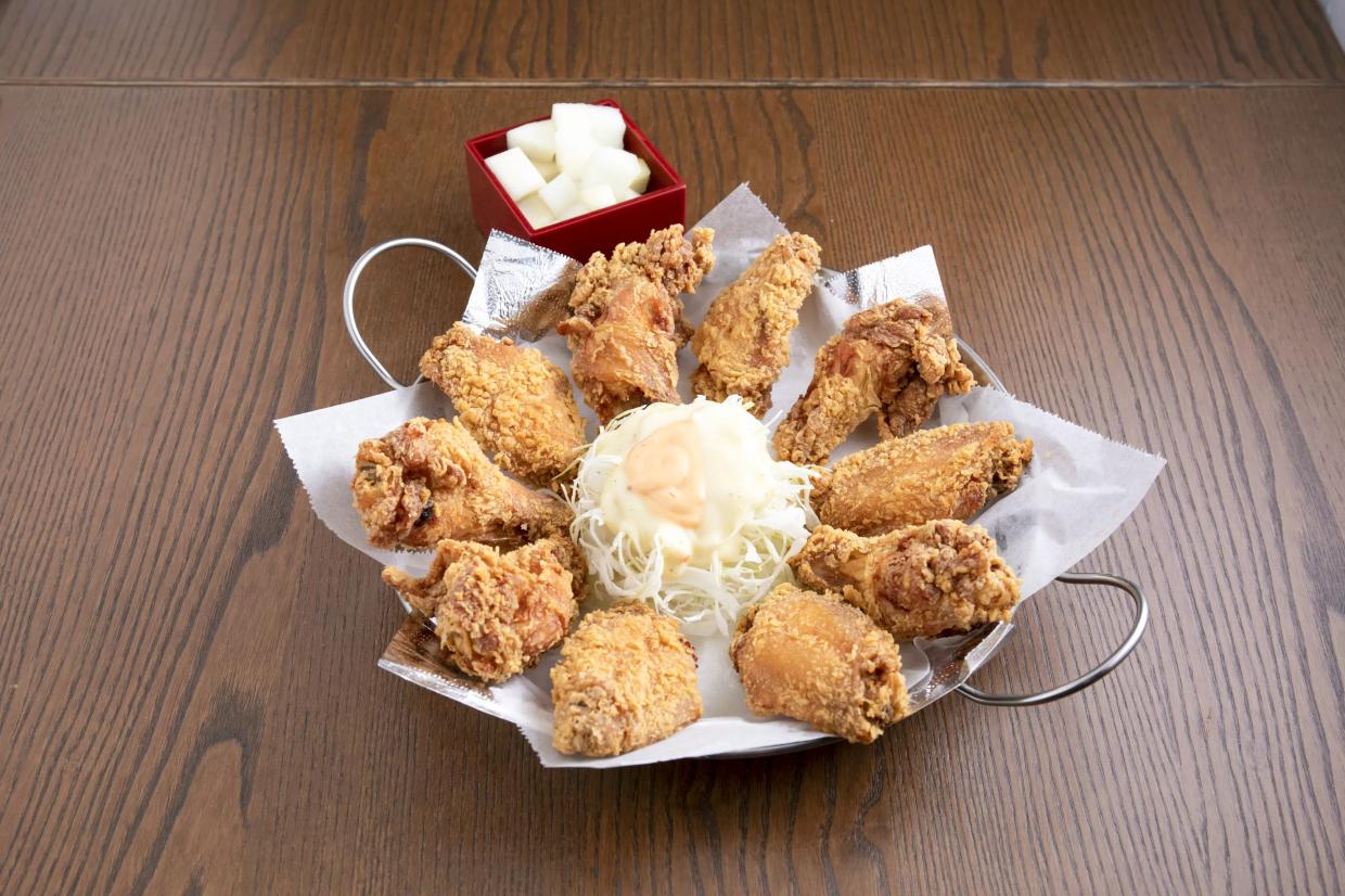 11 Restaurants to Dig in on National Chicken Wing Day
