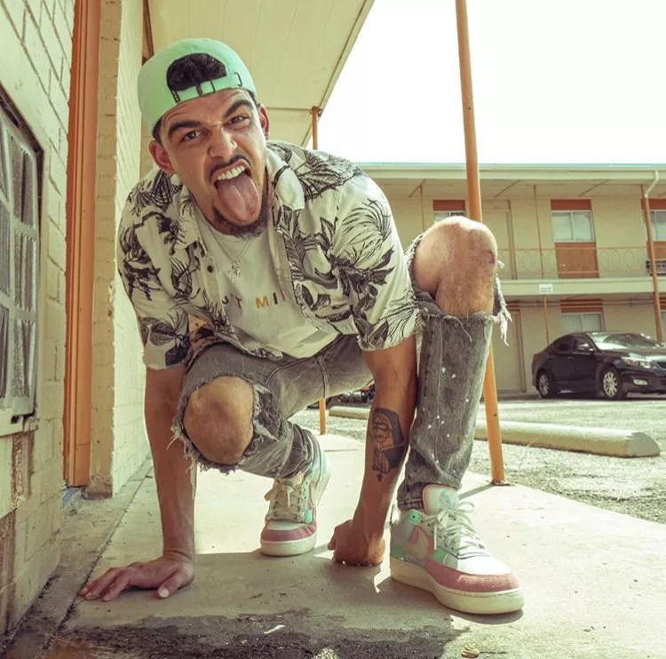 Dallas Rapper Uncle Skitz Leaves Behind a Posthumous Debut Album, <i>1PLAYAWAY</i>