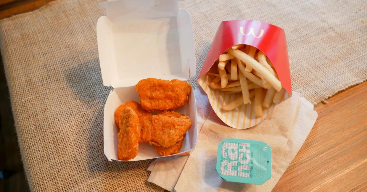 We Try McDonald’s New Spicy McNuggets