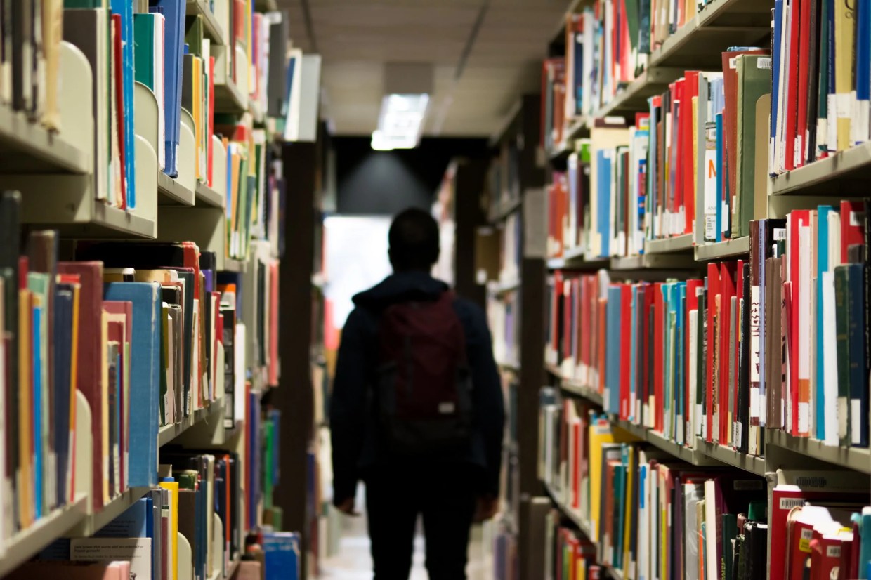 Dallas ISD Unveils Hybrid Learning Model, but Teachers’ Advocates Warn of COVID-19 Surge