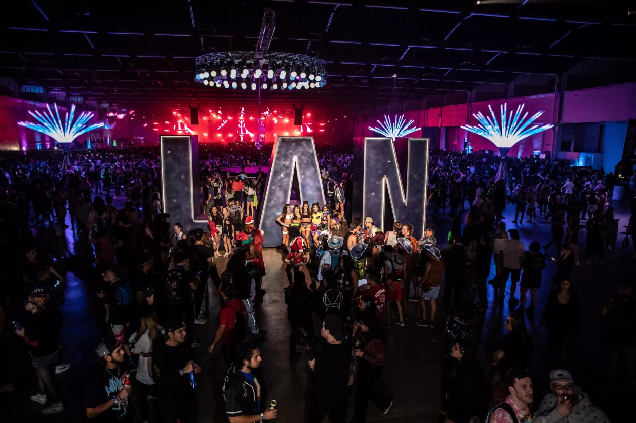 Dallas Music News: Local Grammy Nominations, Lights All Night Drive-In