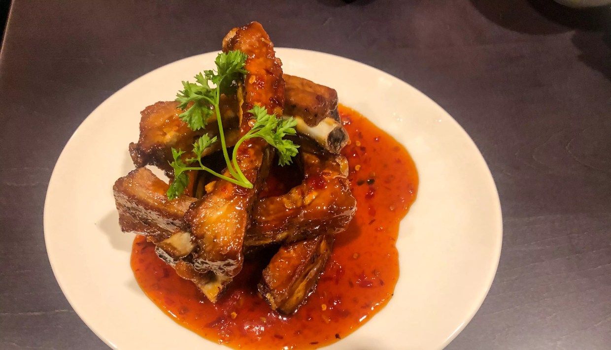 First Look: Royal 38 Offers Plenty to Drink on the Patio