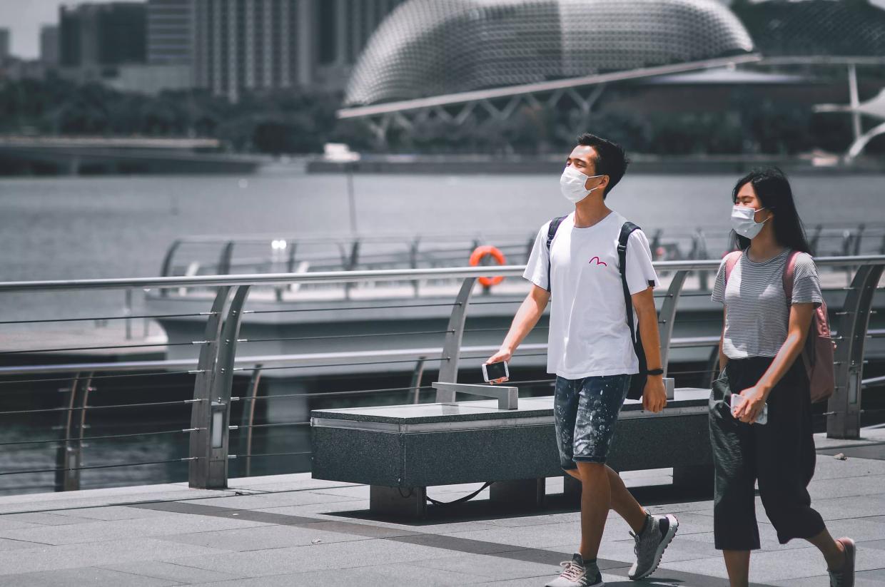 Double Masking will Help Avert Future COVID ‘Nightmare,’ Public Health Experts Say