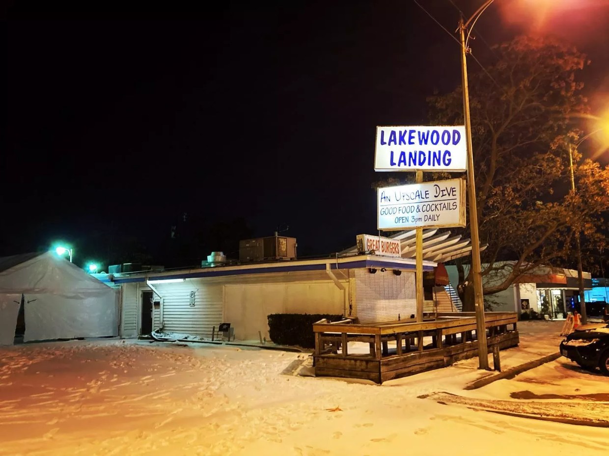 Dallas’ Bars Keep the Home Fires Burning During the Winter Blast