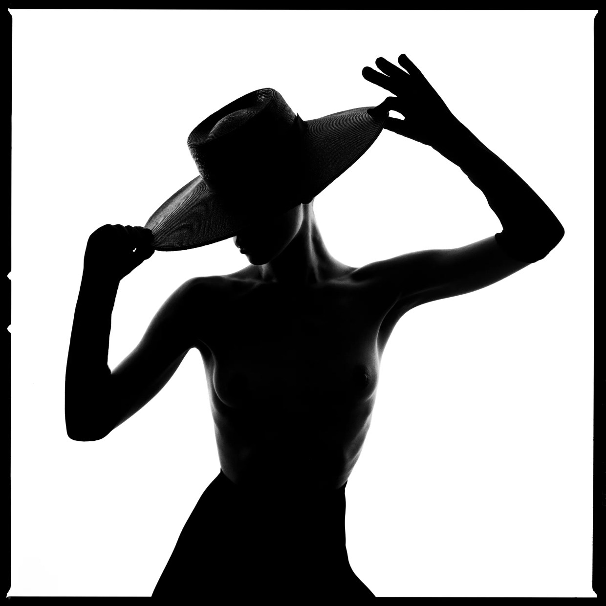 Tyler Shields Discusses Dallas <i>Silhouette</i> Exhibition, Controversy and Cancel Culture