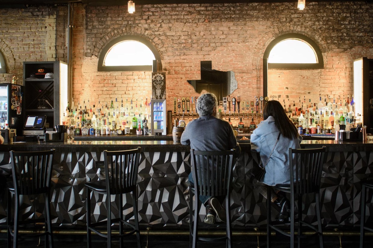 Booze: March Was a Happy Hour, Then Mom Showed Up, Plus Top 10 Texas Bars