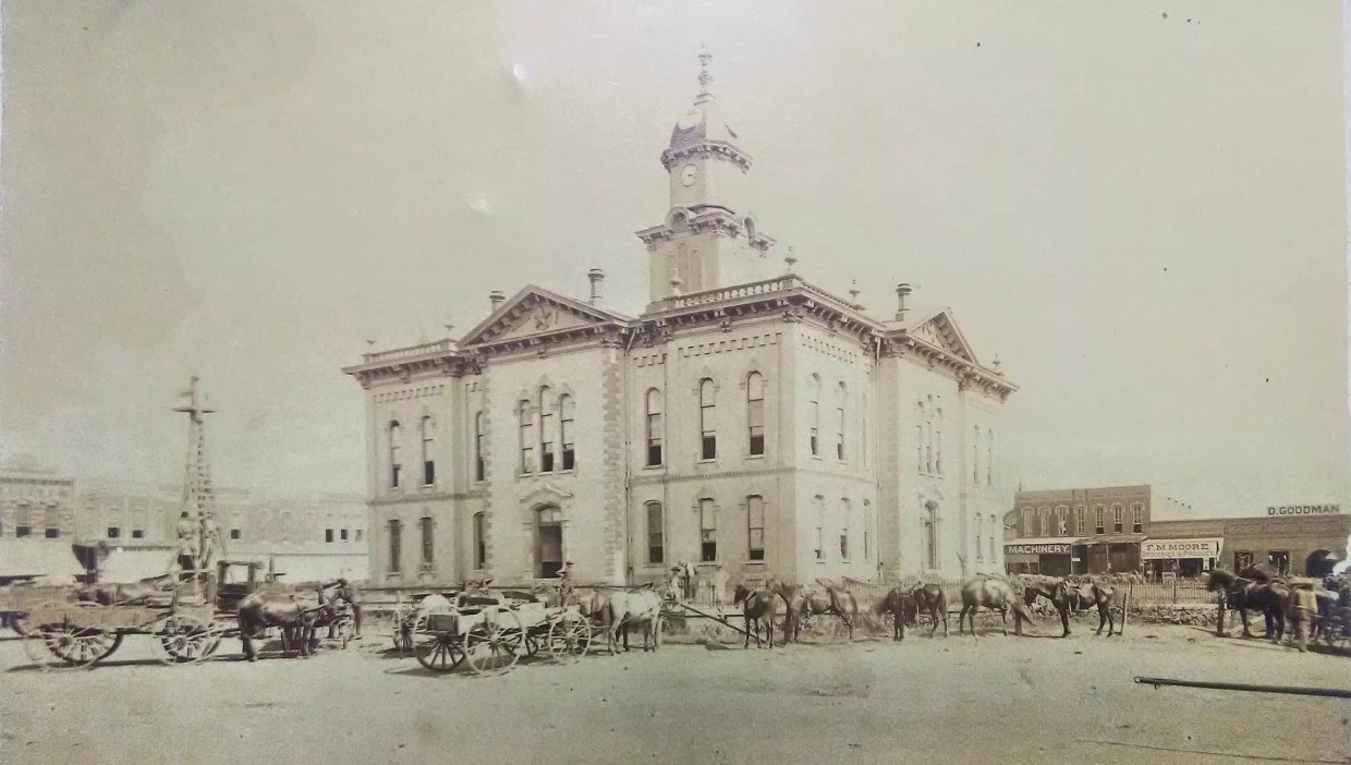 In Sherman, a Bitter Standoff Over a Marker to Memorialize a Terrible Lynching