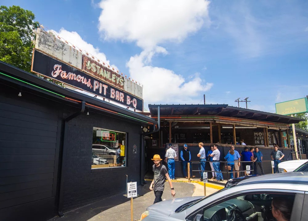 BBQ Road Trip: Stanley’s Famous Pit Bar-B-Q Has Been a Destination for 60 Years