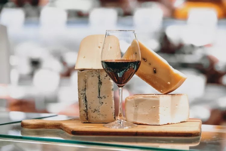 Lots of Wine and a Fundraiser for Bonton Farms: Best Foodie Finds Aug. 18-23