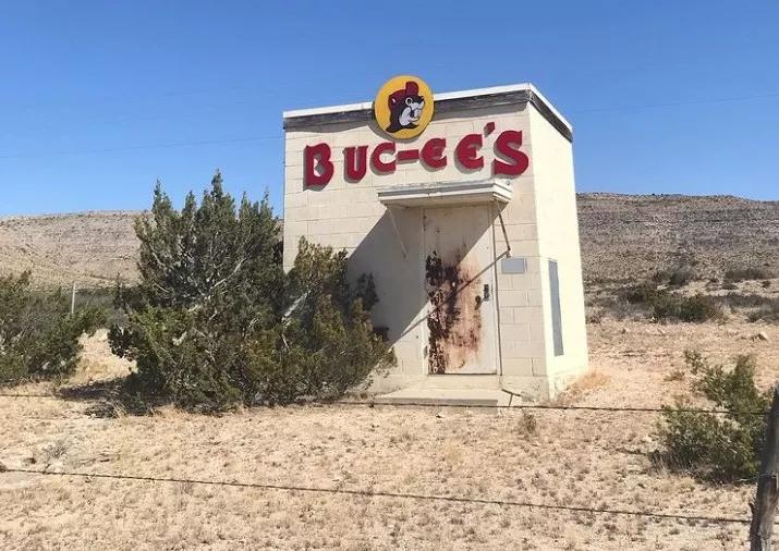 What’s It Like to See the World’s Smallest Buc-ee’s? We Asked Someone With Eyes on the Ground