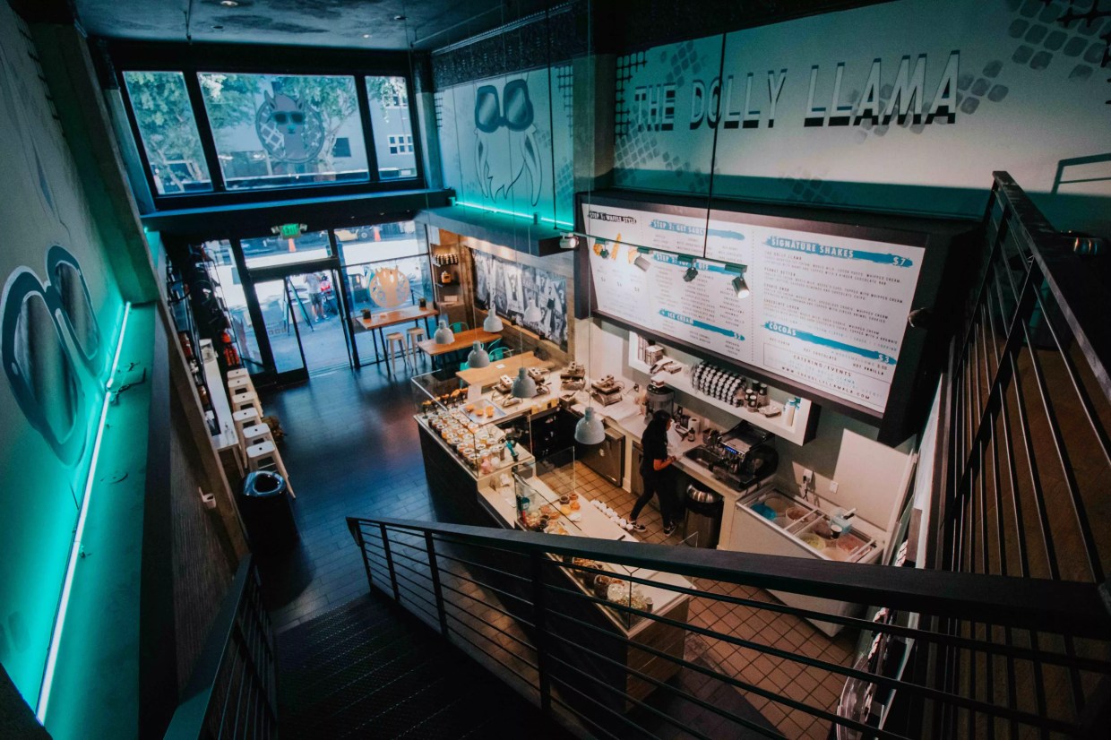 Dolly Llama to Bring Hong Kong-style Bubble Waffles and Ice Cream to Dallas