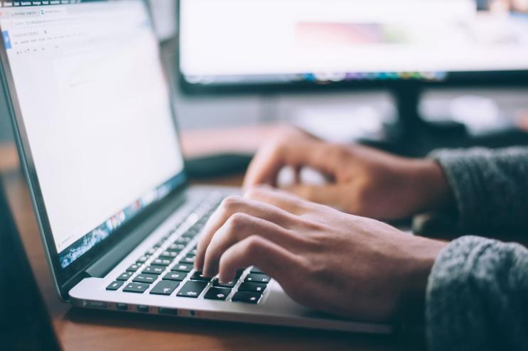 a person typing on a laptop can have a big affect on a business.