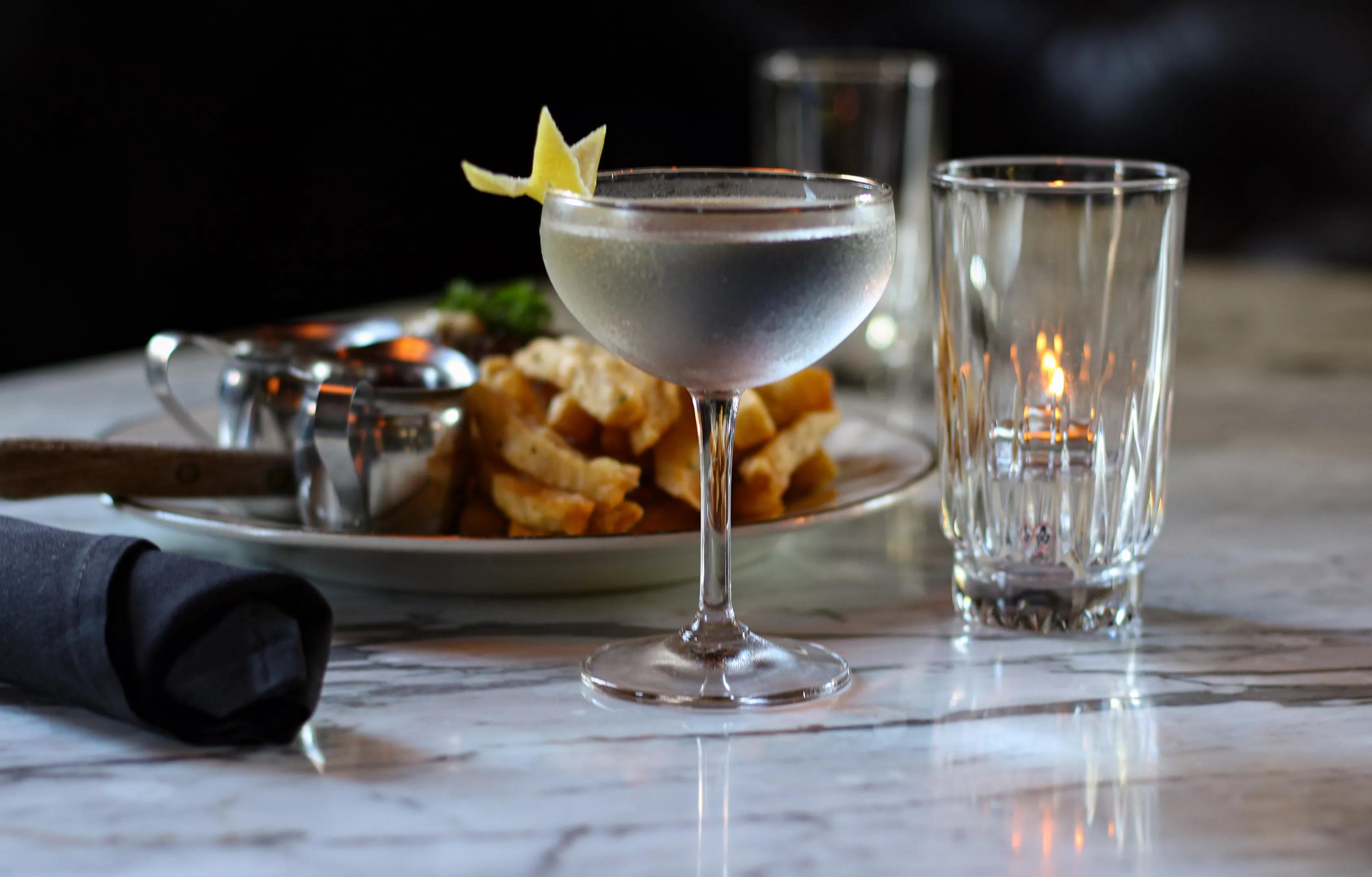 A martini and dinner at Bowen House.