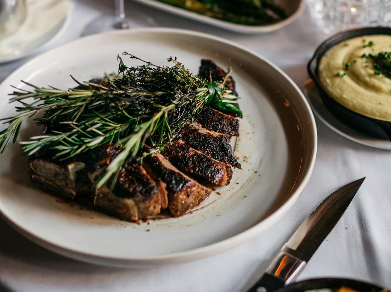dakota's steak