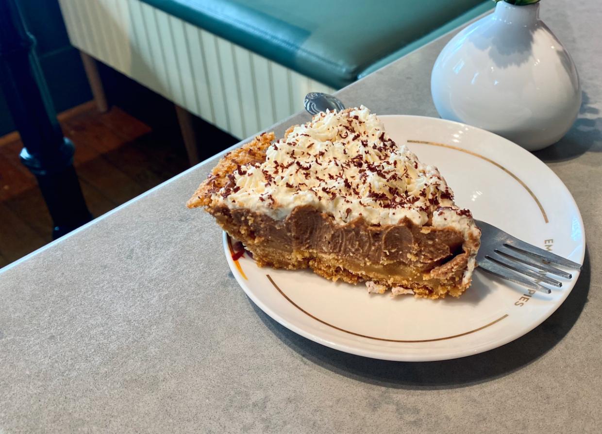 We Try Emporium Pie’s Homage to the Bishop Arts District, the Bonnie and Pie’d