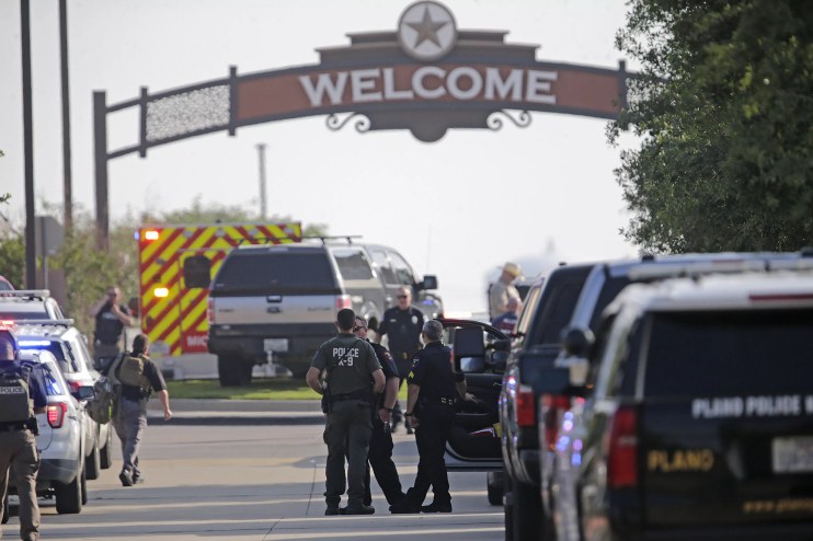 Allen Premium Outlets and police