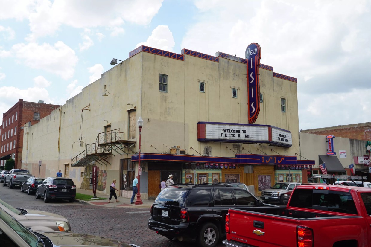 Downtown Cowtown at the Isis Is Closing After 100+ Years
