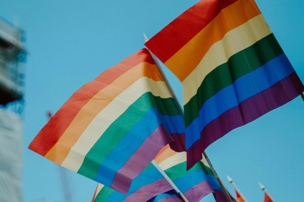 HOA Scandal: LGBTQ+ Burleson Couple Claim Discrimination Over Rainbow Yard Sign