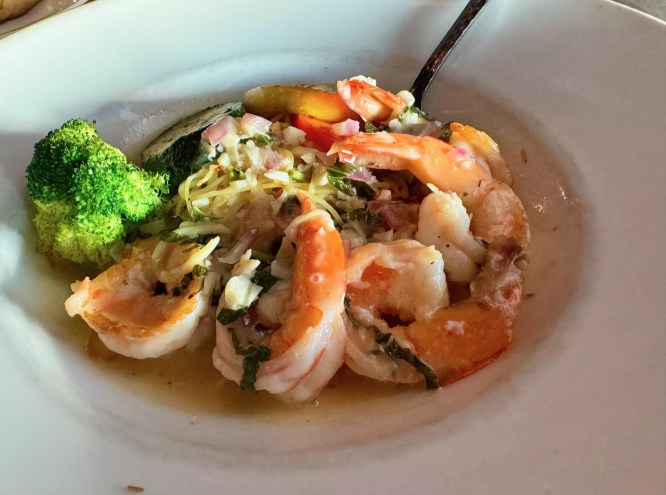 Shrimp scampi with vegetables at Bellini's
