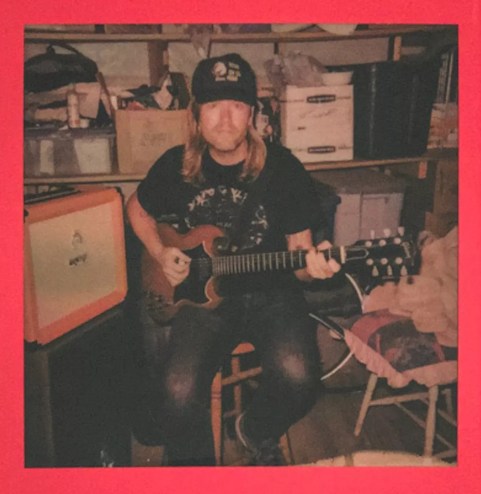 Singer-songwriter Daniel Markham