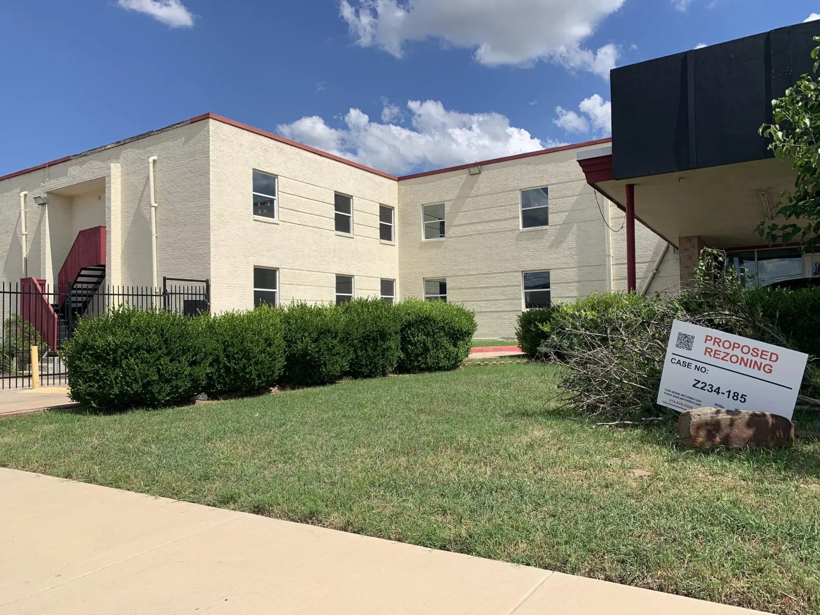 Dallas was about to open a shelter for homeless veterans. Then Trump happened — Dallas Observer