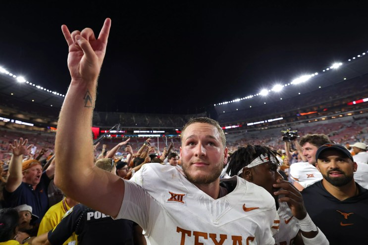 Quinn Ewers Texas Longhorns